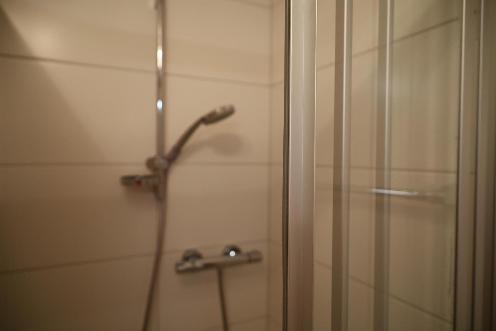Ferienwohnung Familiengarten Volders Dış mekan fotoğraf